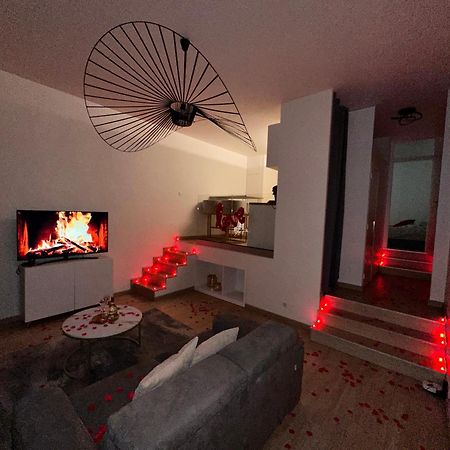 2 Pieces - Parking - Jacuzzi - Food & Drink - Love Menton Extérieur photo