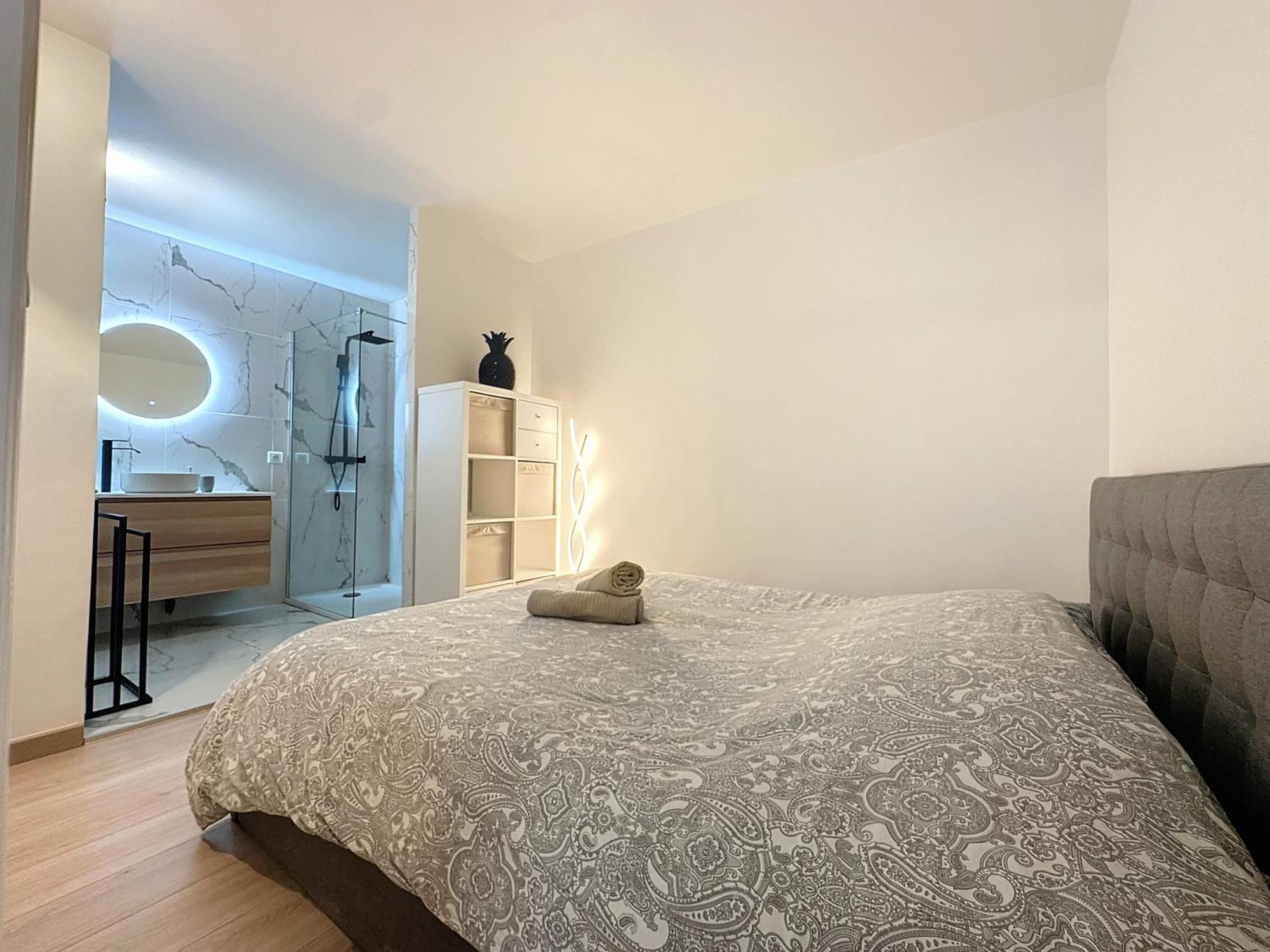 2 Pieces - Parking - Jacuzzi - Food & Drink - Love Menton Extérieur photo